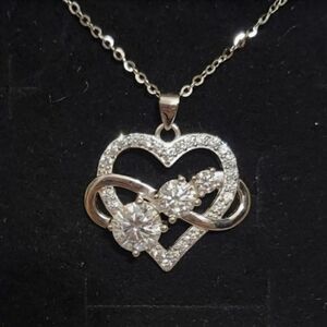 GRA Certified 1.85 Ct* Gradient 3 Stone Heart Moissanite Necklace* New